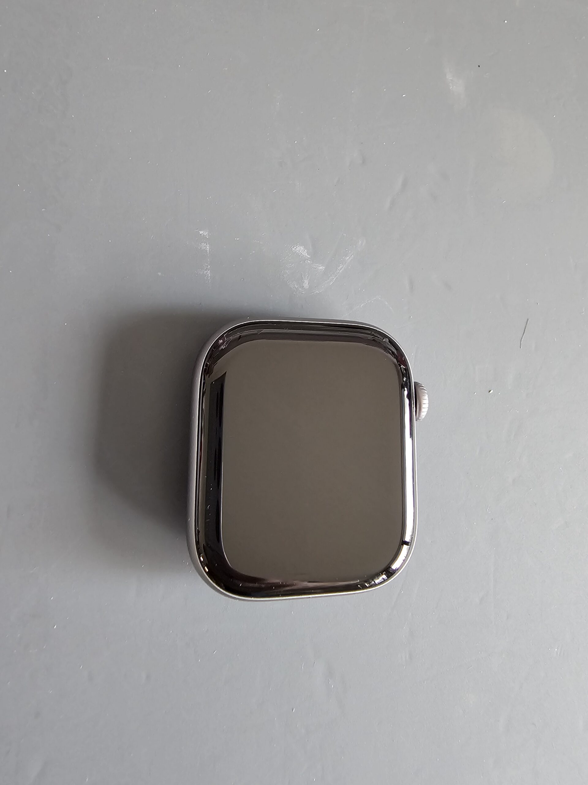 apple watch series 11 42 mm – strieborná (na diely, zamknuté) apple watch series 11 42 mm – strieborná (na diely, zamknuté)
