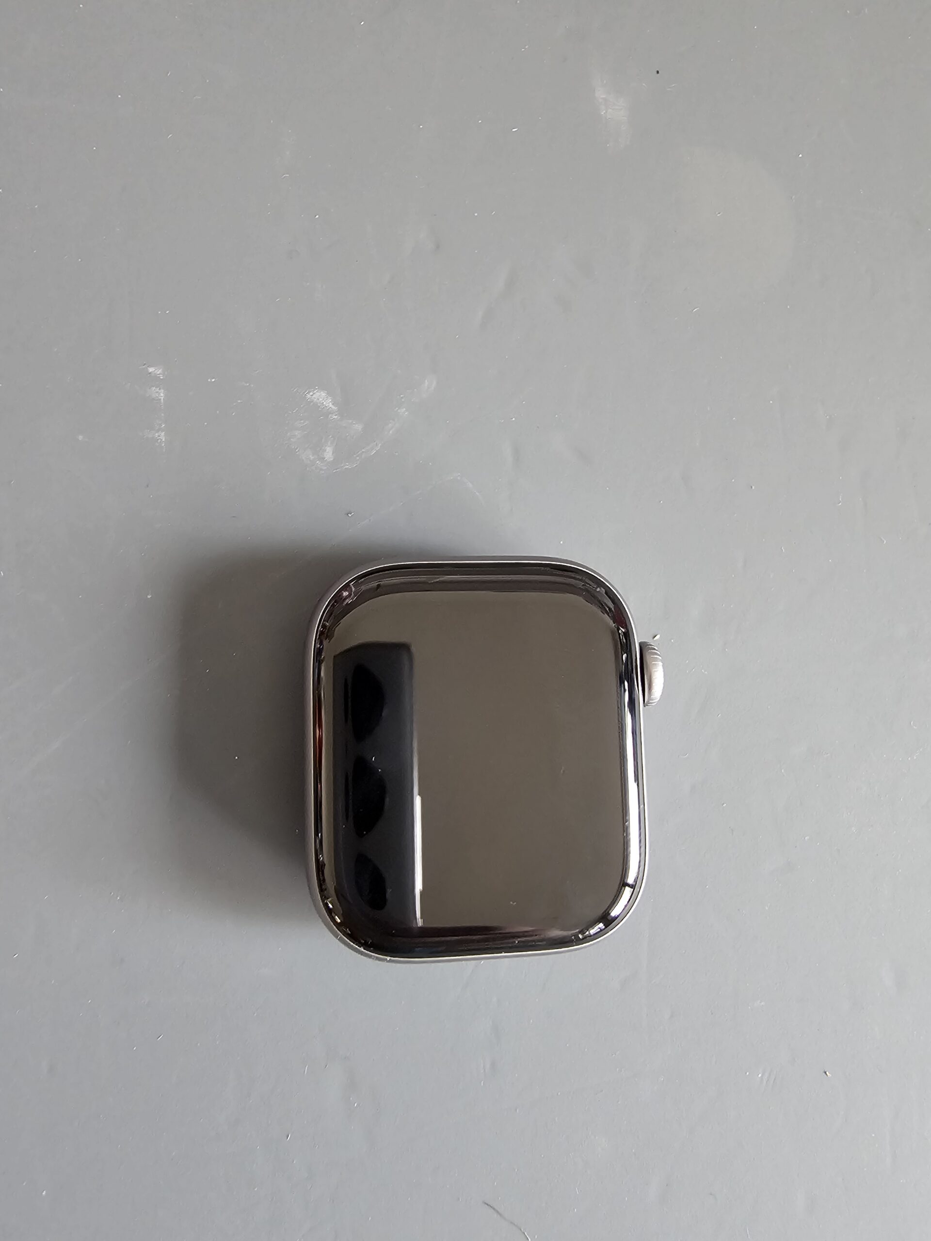 apple watch series 11 46 mm – strieborná (na diely, zamknuté) apple watch series 11 46 mm – strieborná (na diely, zamknuté)