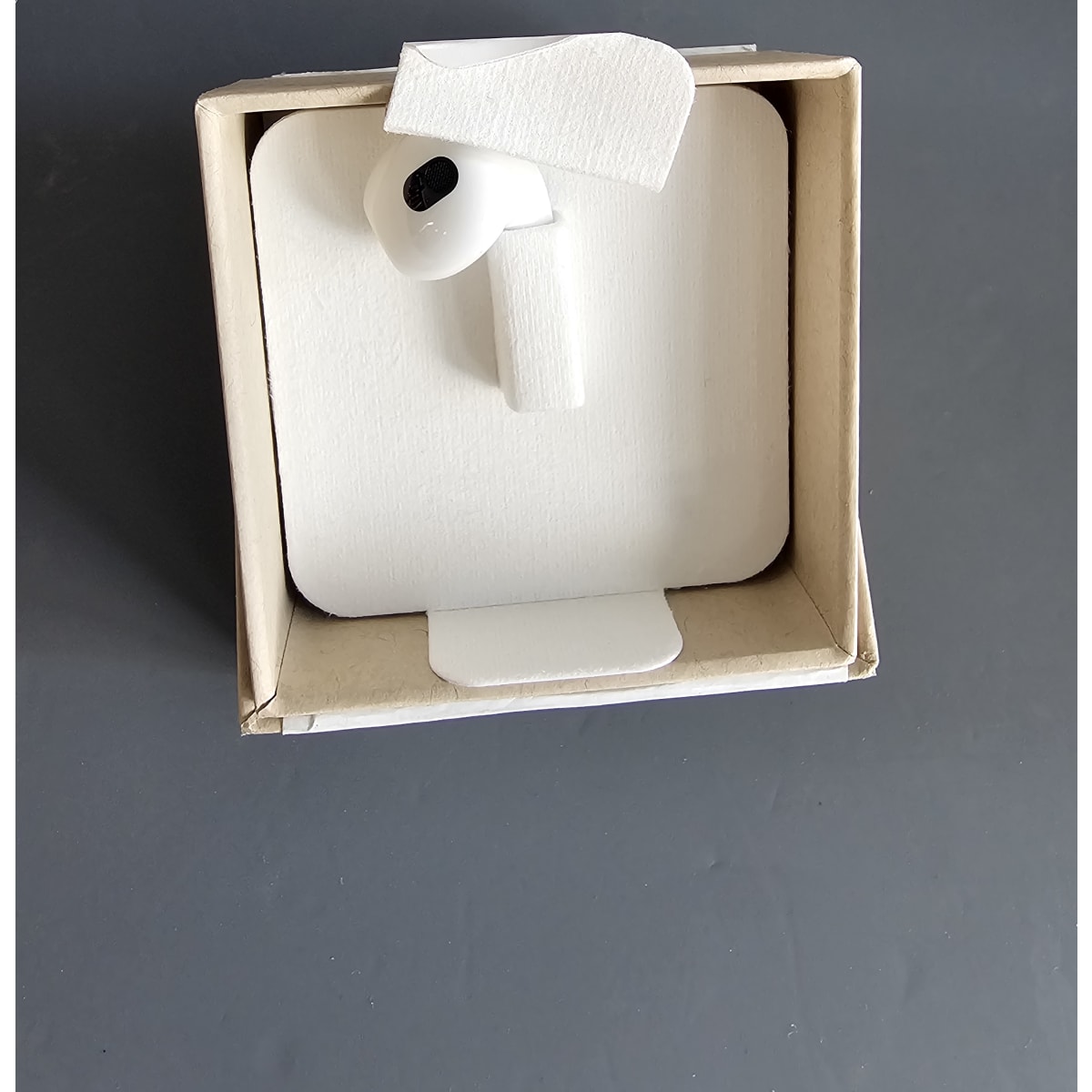 airpods 3 – náhradné pravé slúchadlo, originál AirPods 3 – náhradné pravé slúchadlo, originál