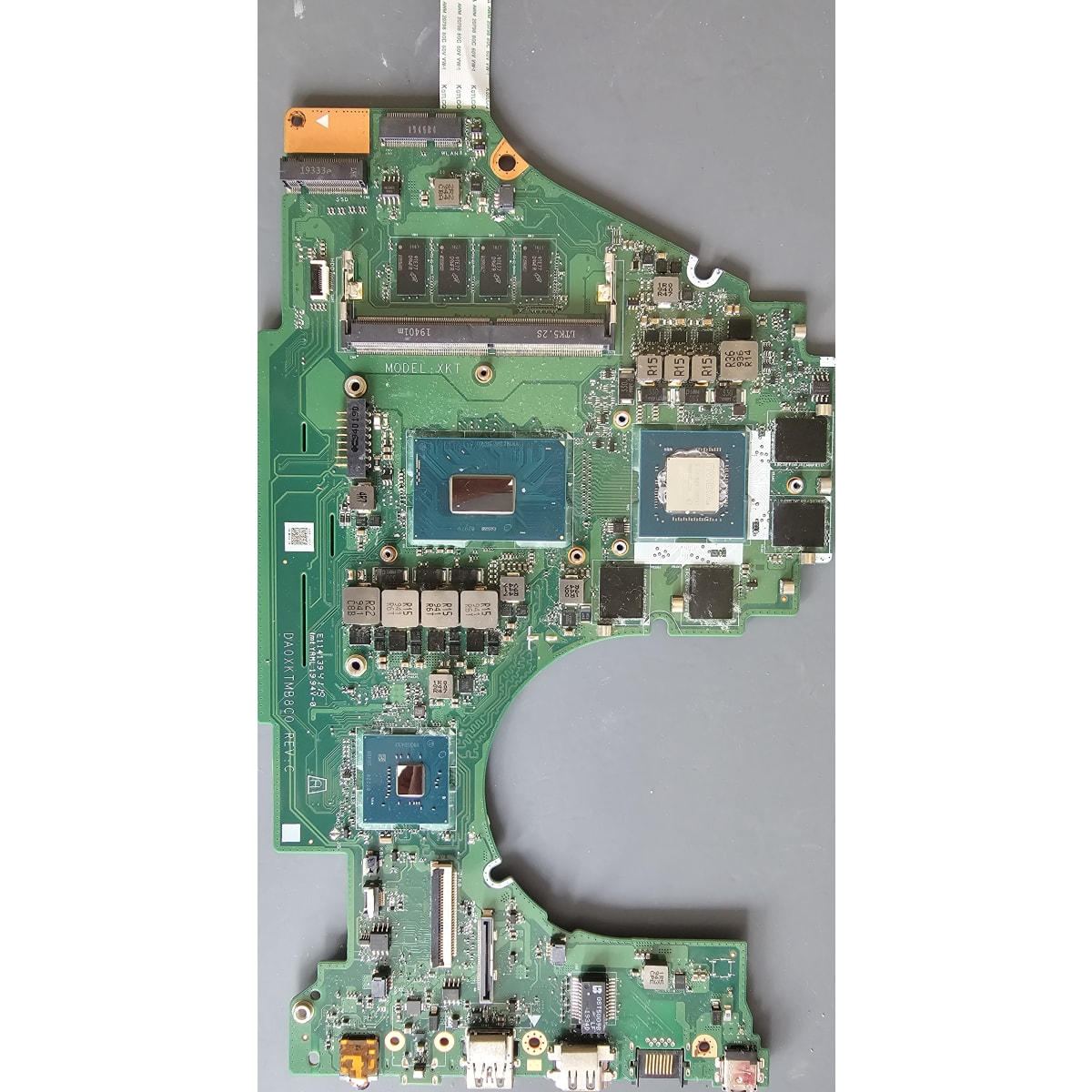 asus x571gt základná doska – horná strana ASUS X571GT základná doska – horná strana