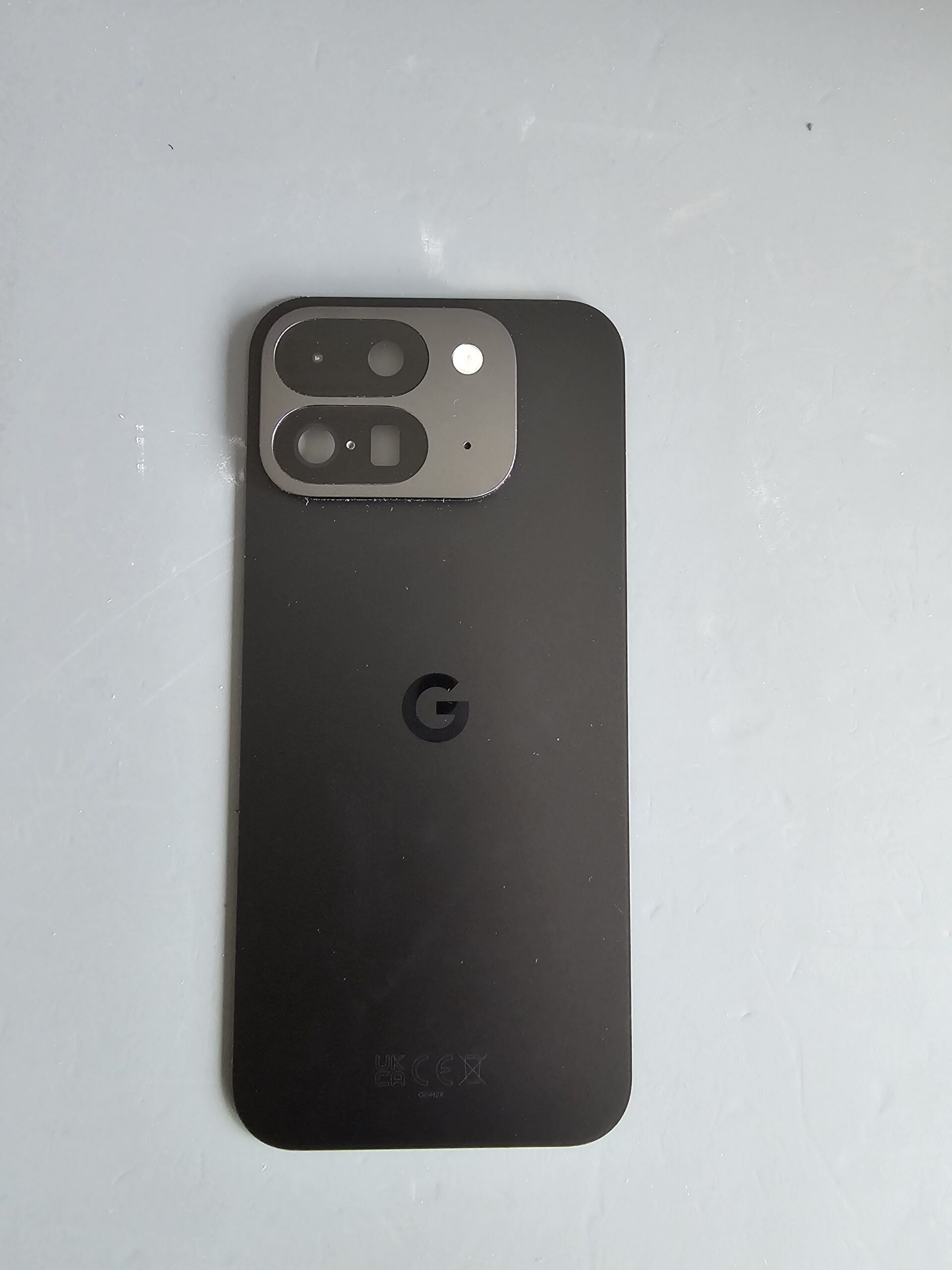 pixel 9 pro fold – zadné sklo (originál) pixel 9 pro fold – zadné sklo (originál)