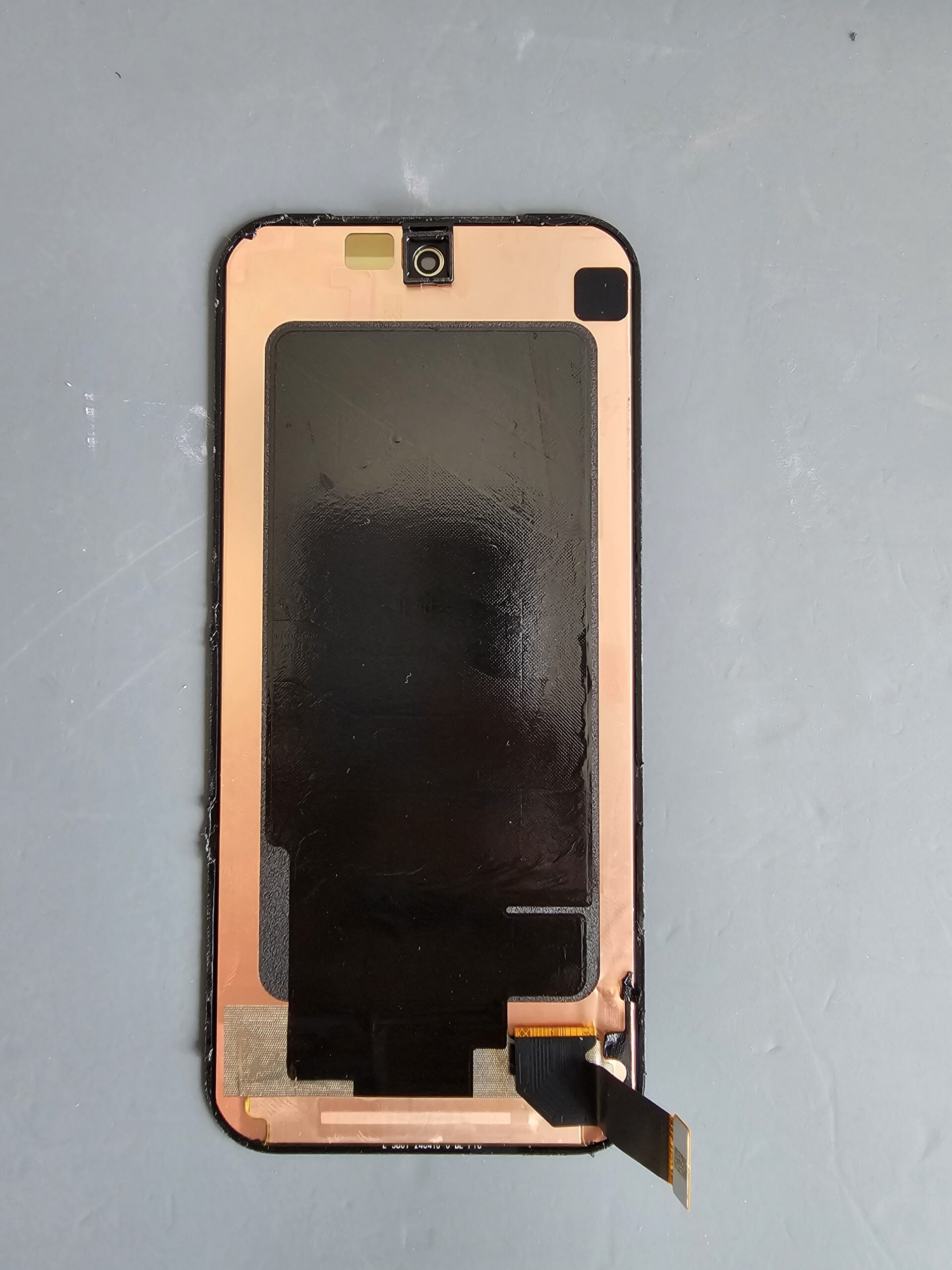 pixel 9 pro fold – vonkajší displej (originál) pixel 9 pro fold – vonkajší displej (originál)